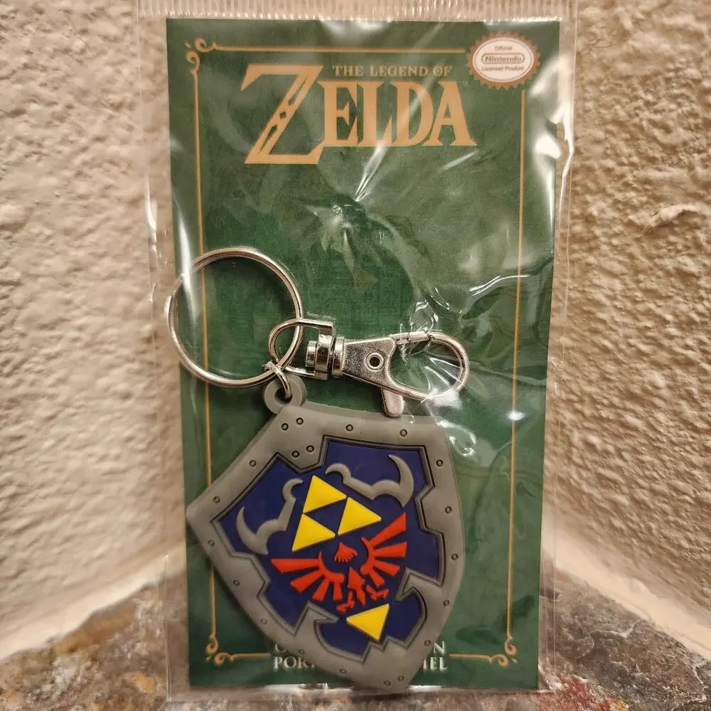 Keychain - Legend of Zelda, Hylian Shield (NEW) - Nintendo - Link